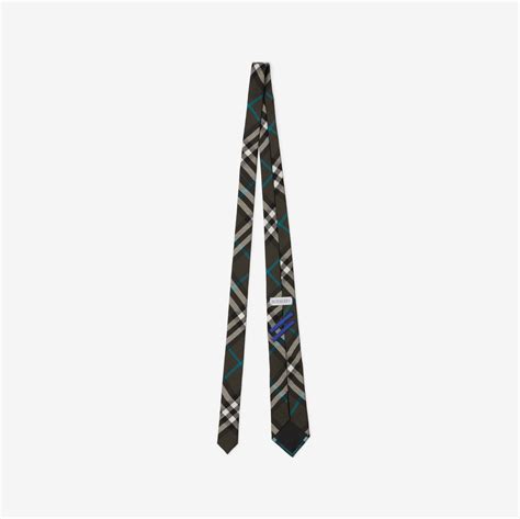 Check Silk Tie in Snug 